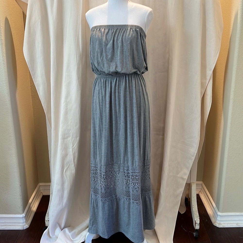 Xhilaration Gray Strapless Lattice Cut Dress. Size XL.